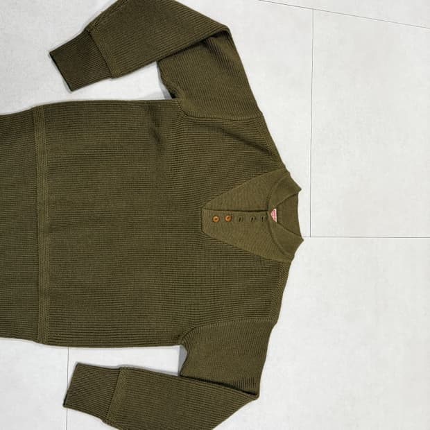 브론슨 US Army High Neck Wool Sweater 올리브그린