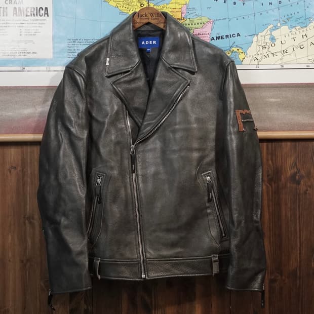 아더에러 카우레더 노르만 자켓