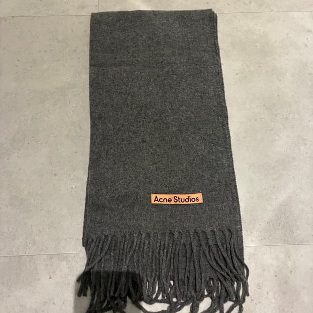 아크네 스튜디오 머플러 목도리 그레이멜란지