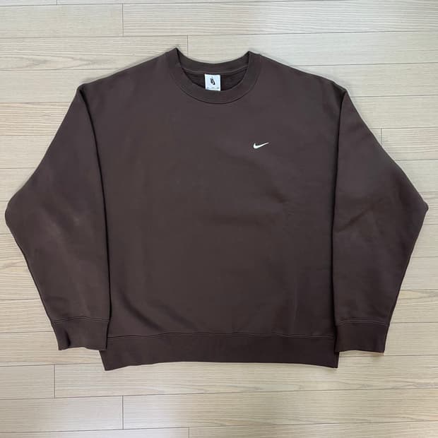 XXL)나이키 솔로스우시 크루 바로크브라운