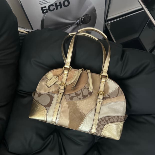 코치 패치워크 숄더백