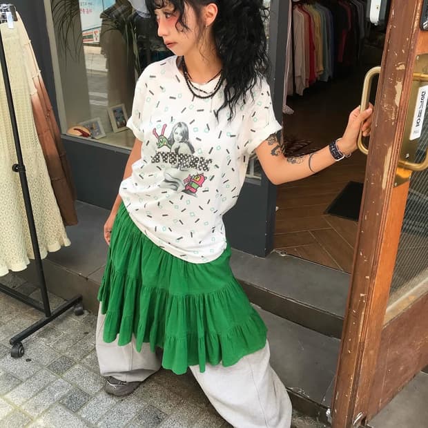 Hysteric Glamour Dots Logo T-shirt