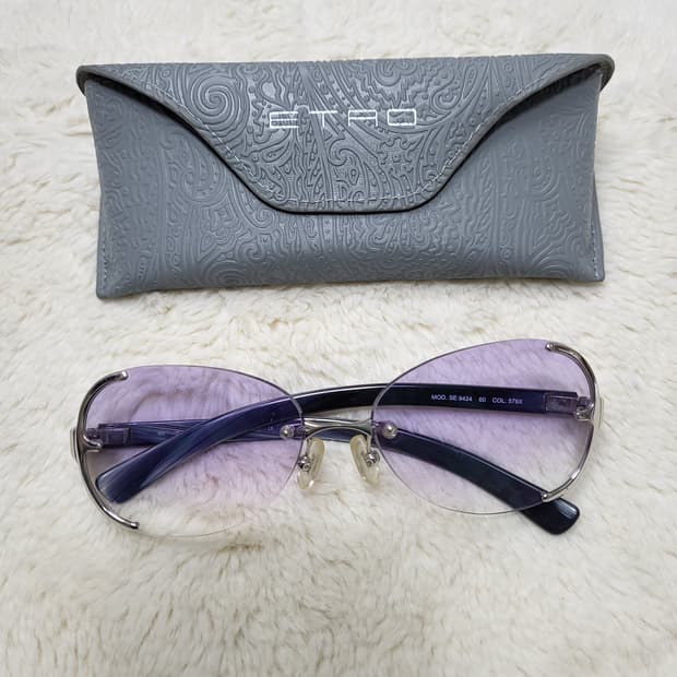 에트로 선글라스 퍼플 그라데이션 무테 썬글라스 안경