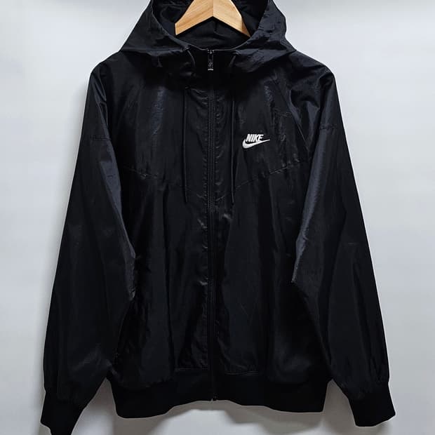 나이키 윈드러너 바람막이 M