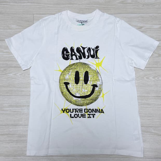 GANNI 스마일티 