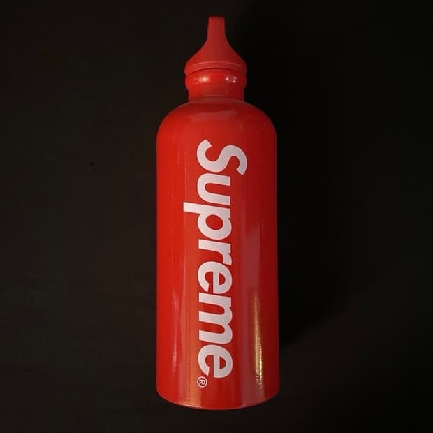 슈프림 sigg 18ss 트래블러 워터보틀 0.6L