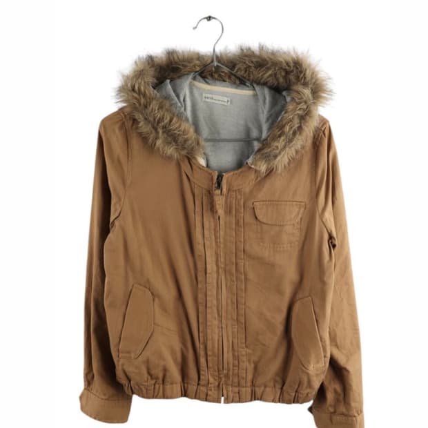 2way fur zip-up (후드집업 탈착 가능)