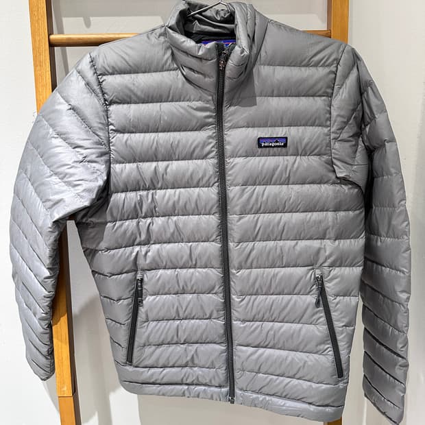15s 파타고니아 구스다운 경량패딩(사이즈S)