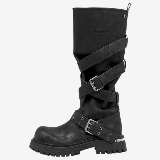 블랙퍼플 러스크 스트랩 슬라우치드 부츠 블랙 팝니다