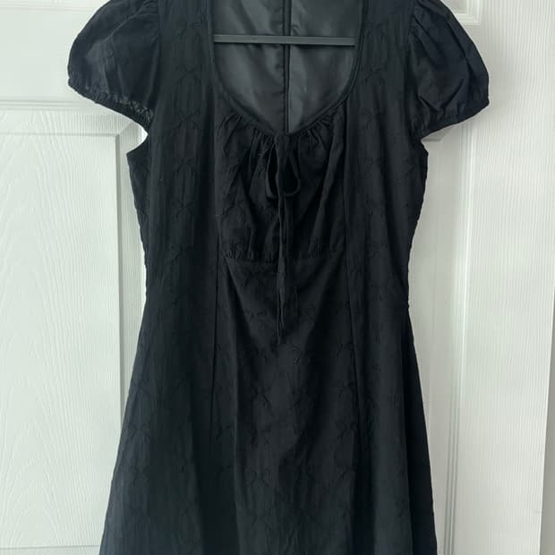 리본자수 블랙 원피스(새상품)