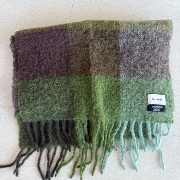 홀츠베일러 모헤어알파카 머플러