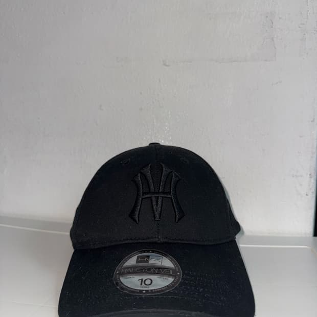 Halcyon veil cap
