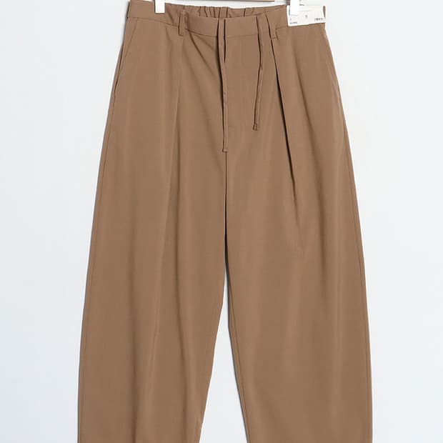 G U BarrelLeg Slacks (34)