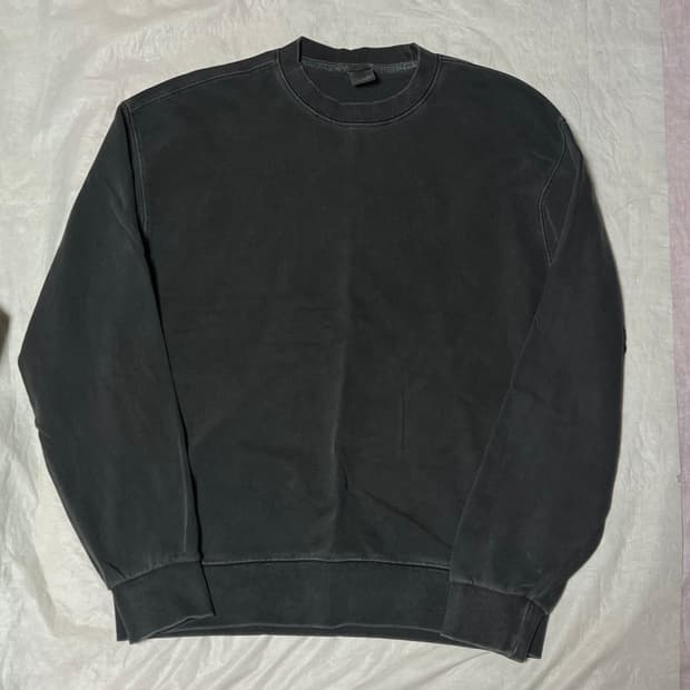 트레블 피그먼트 맨투맨 L