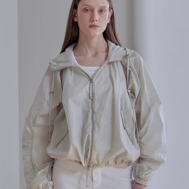 애프터아워즈 라이트 셔링 윈드브레이커 바람막이 베이지그레이