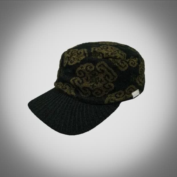 Pheonix knit cap