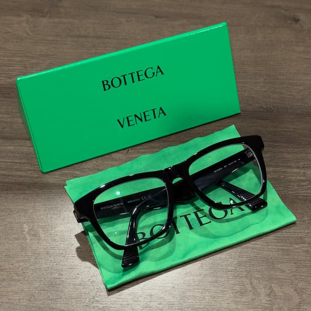 보테가베네타 뿔테 안경 블랙