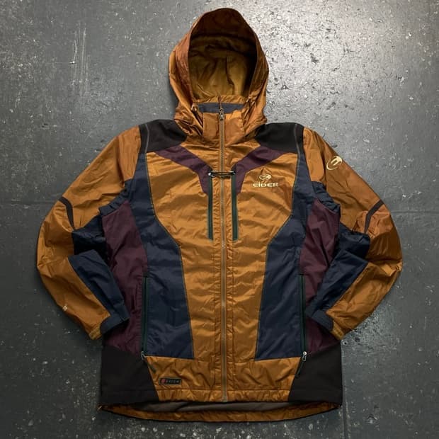 105 아이더 바람막이 