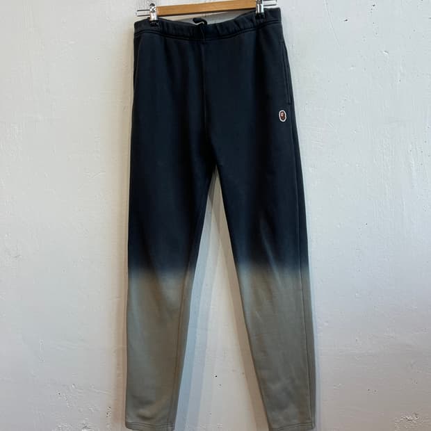 베이프 그라데이션 슬림 스웻 팬츠 