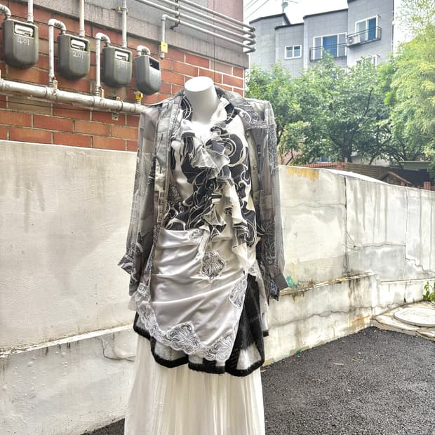 빈티지 오리엔탈 긱시크 페어리 블랙 화이트 코디 세트