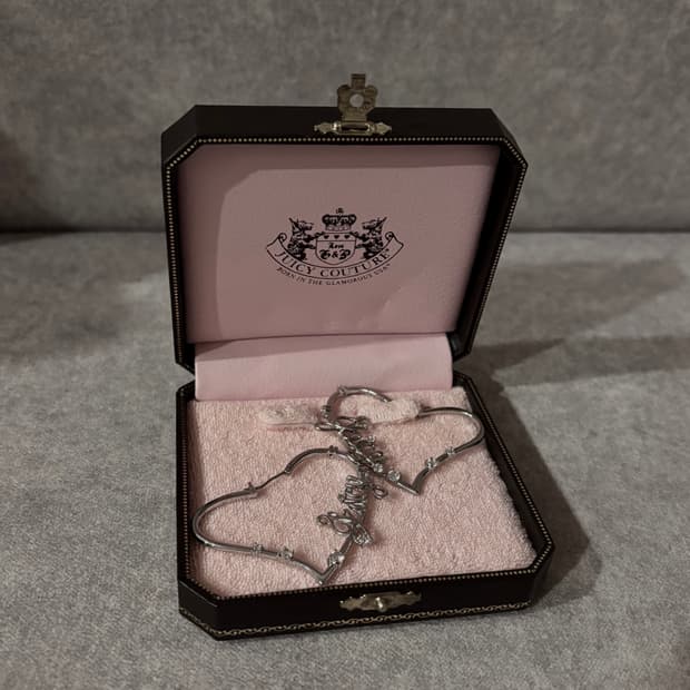 juicy couture 00s y2k 쥬시꾸뛰르 귀걸이