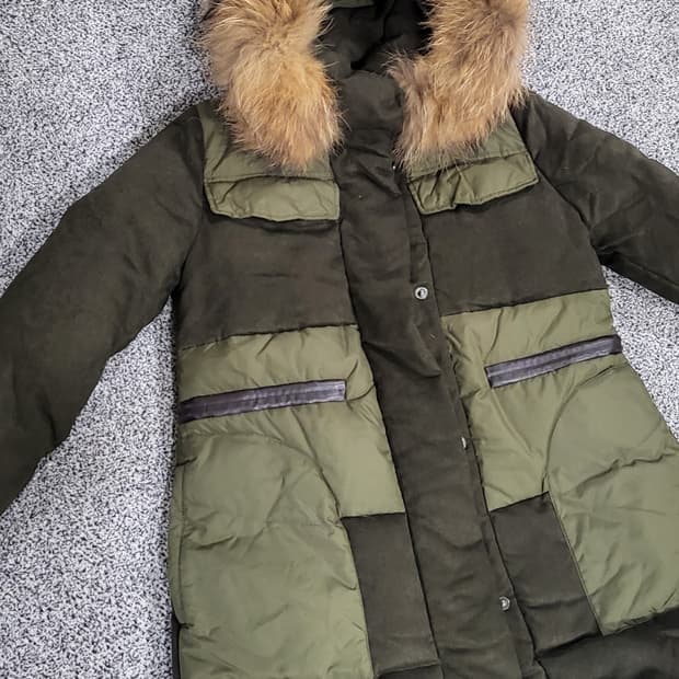 베네통(Benetton) 롱패딩 코트