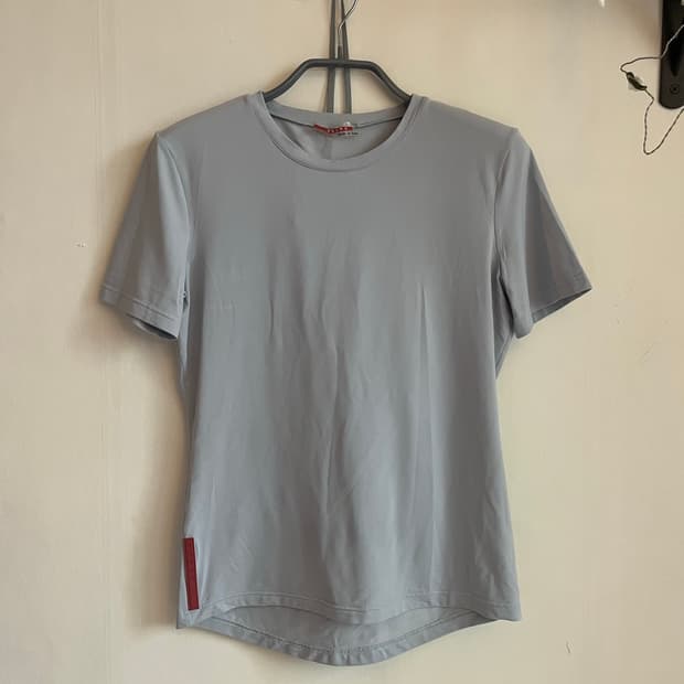 Prada sports 여성 탑