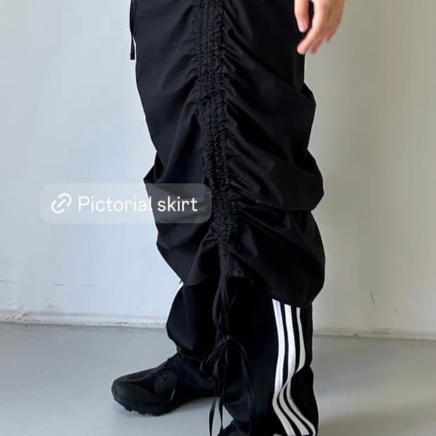 베이스레인지 픽토리얼 스커트