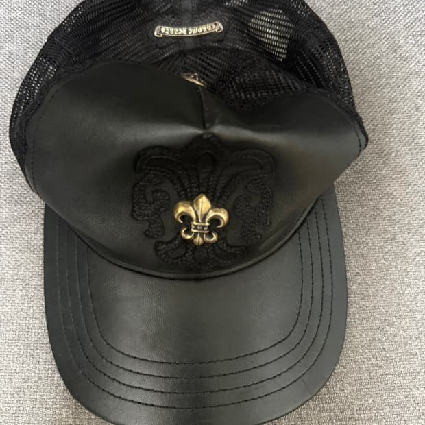 크롬하츠 Fleur de Lis Leather 볼캡