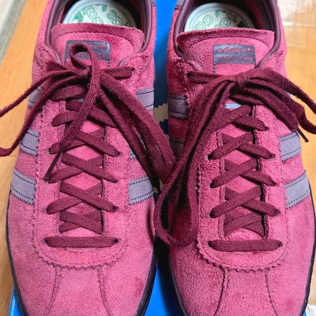 아디다스 토바코 버건디