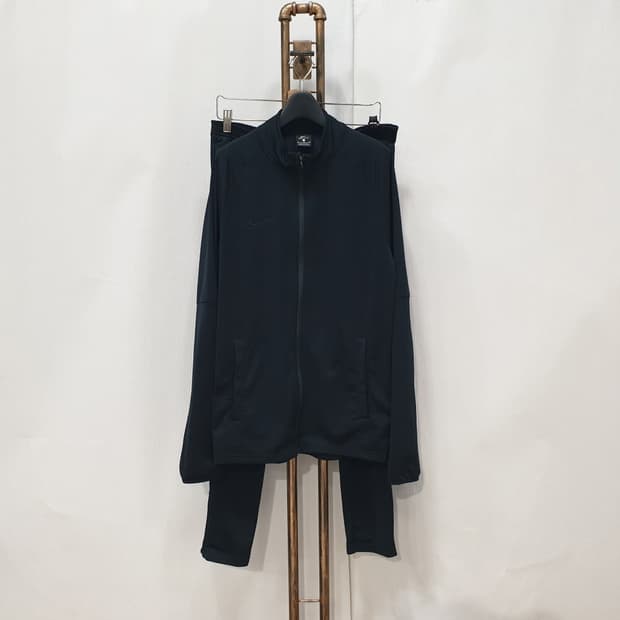 나이키 드라이핏 아카데미 트랙수트 XL