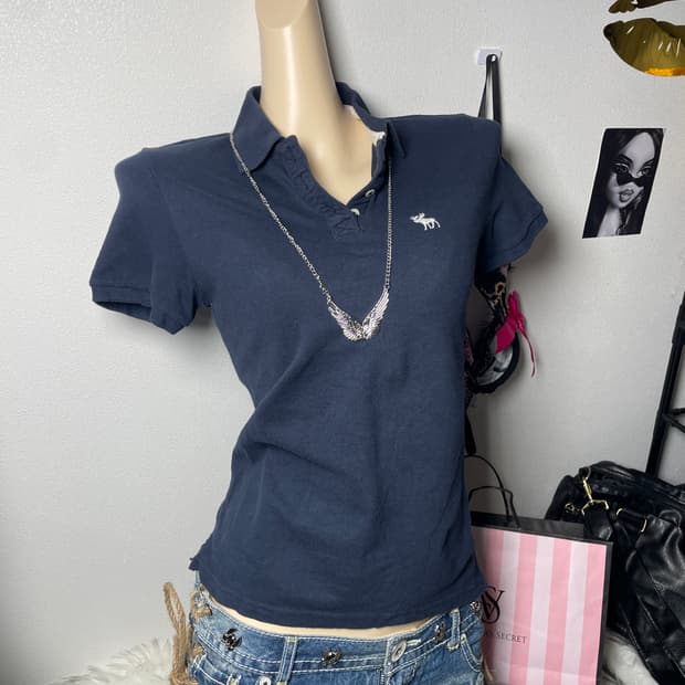 빈티지 아베크롬비 자수 카라 반팔티