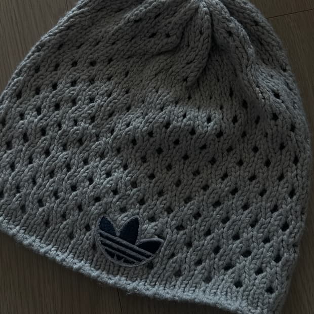 아디다스 니트 비니