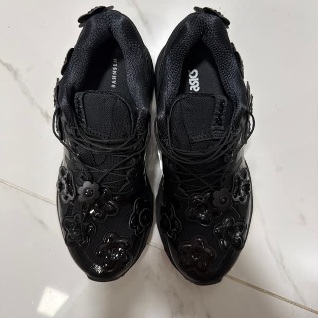 세실이에반센 x 아식스 젤 터레인 블랙 240