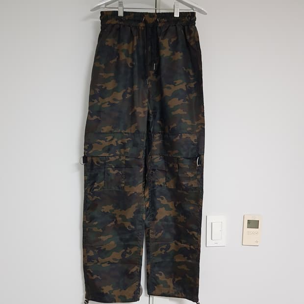 [M] 매스노운 카모 팬츠