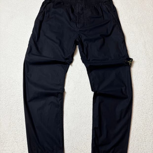 스톤아일랜드 스트레이트 시그니처 패치드 팬츠 PN6616