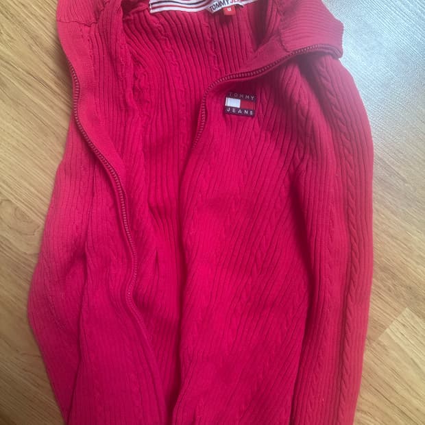 타미진스 니트집업 마젠타