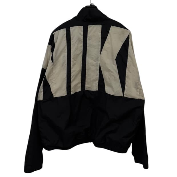  나이키 백로고 바람막이