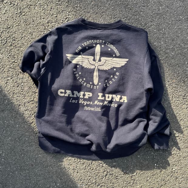아비렉스 캠프 루나 스웻셔츠 