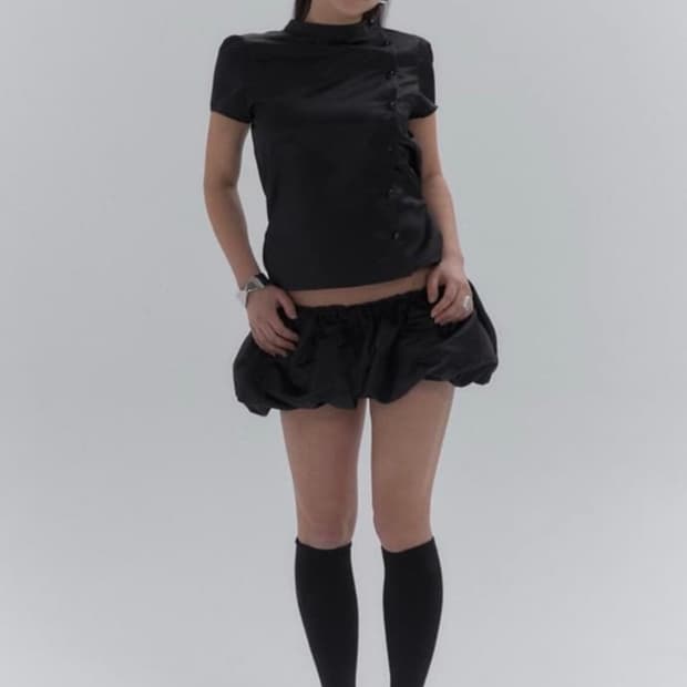 BALLOON SHORTS - BLACK