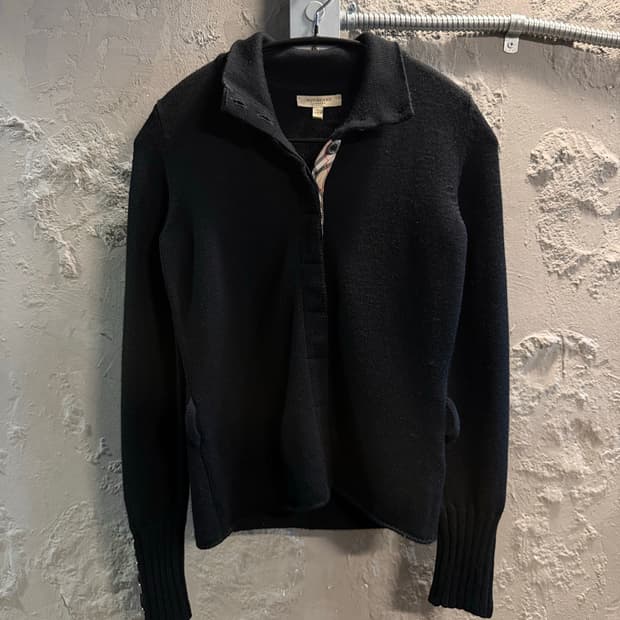 XS 버버리BURBERRY 노바체크 배색 메리노울 카라 가디건 블랙