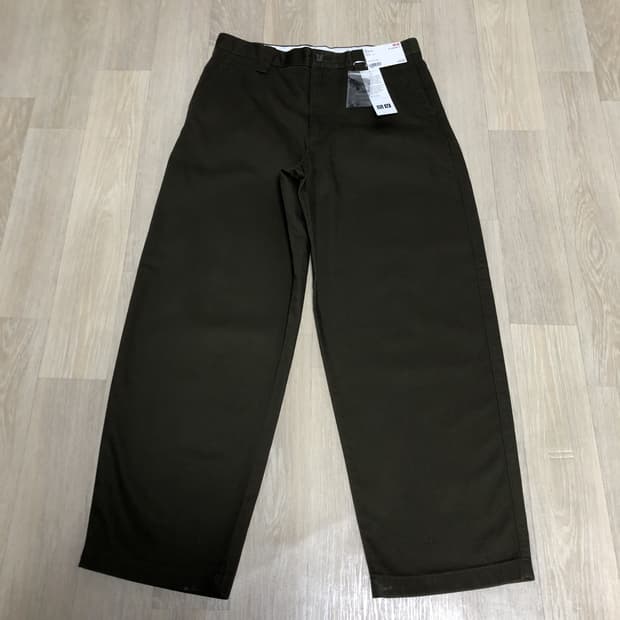 (32) 새상품 유니클로 U 와이드핏 치노 팬츠 브라운