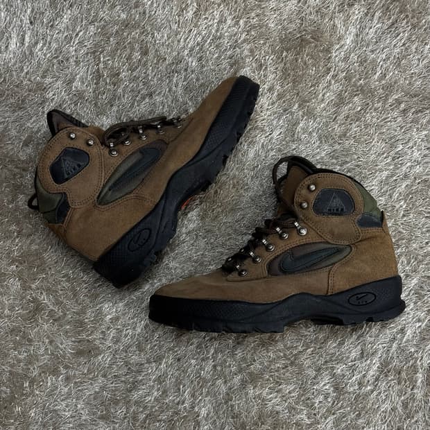 나이키 ACG 90s 하이킹 부츠 (240) 