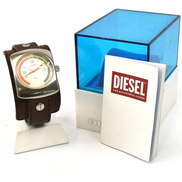 디젤 시계 판매합니다 dz-2022ss