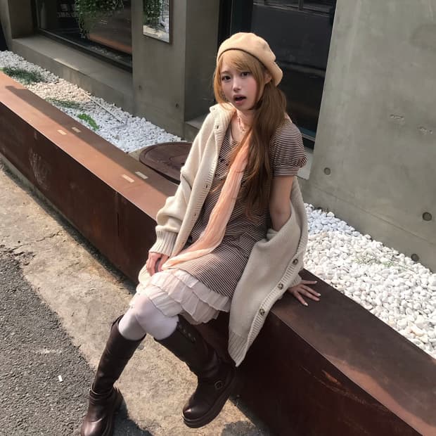 버버리 퍼프 스트라이프 라떼갸루 달천깔 가디건 코디세트