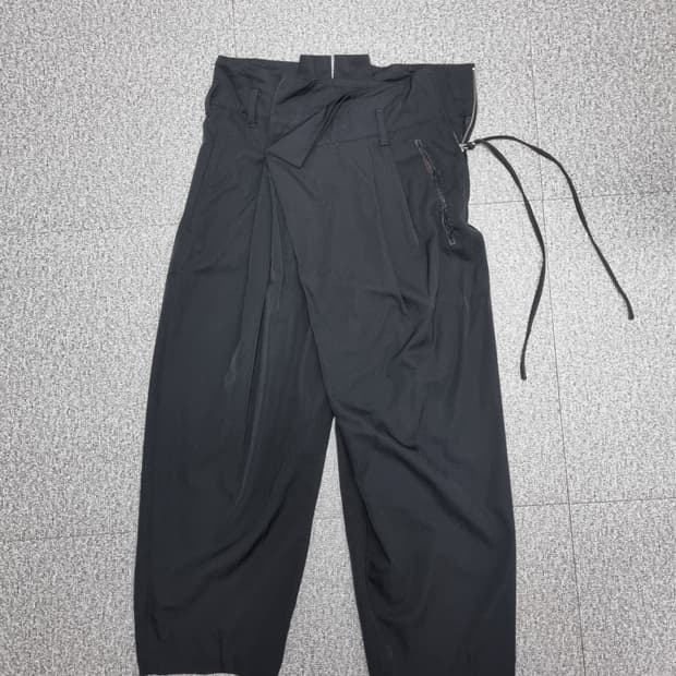 BED j.w. FORD 트라우저