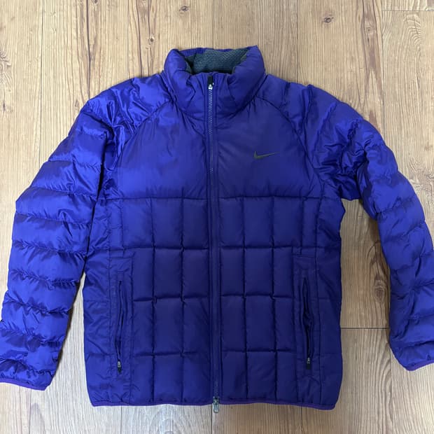 나이키 퍼플 희귀 경량패딩 L