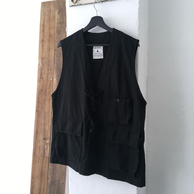 [niko and…] Black Cotton Vest