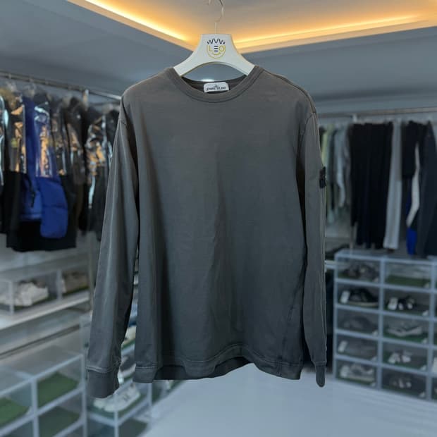 [리오브] 스톤아일랜드 기모 롱슬리브