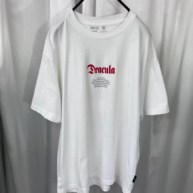 GU x UNDERCOVER  Dracula 